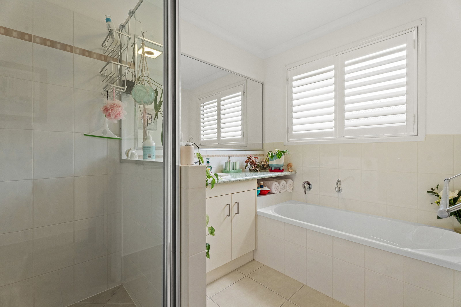9-11 Jensen Avenue, Maaroom  QLD  4650