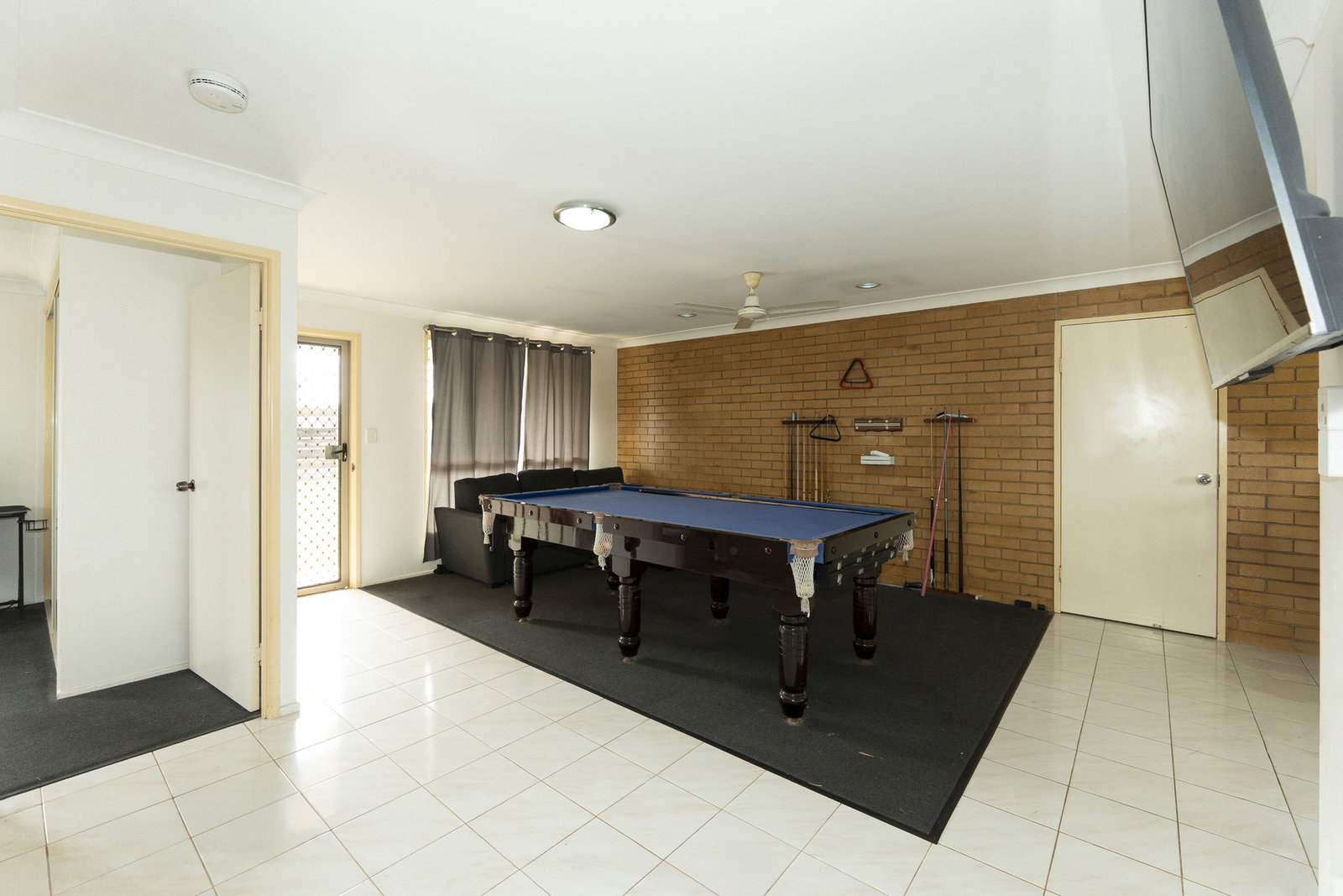 2/21 Kinghorn Street, Kalkie  QLD  4670