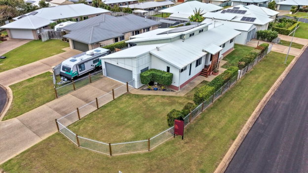 12 Sorrento Drive, Bargara  QLD  4670