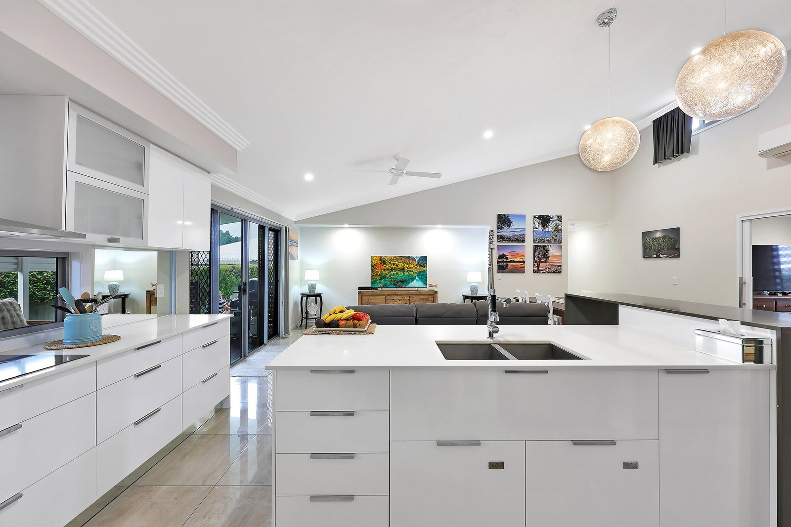 12 Sorrento Drive, Bargara  QLD  4670
