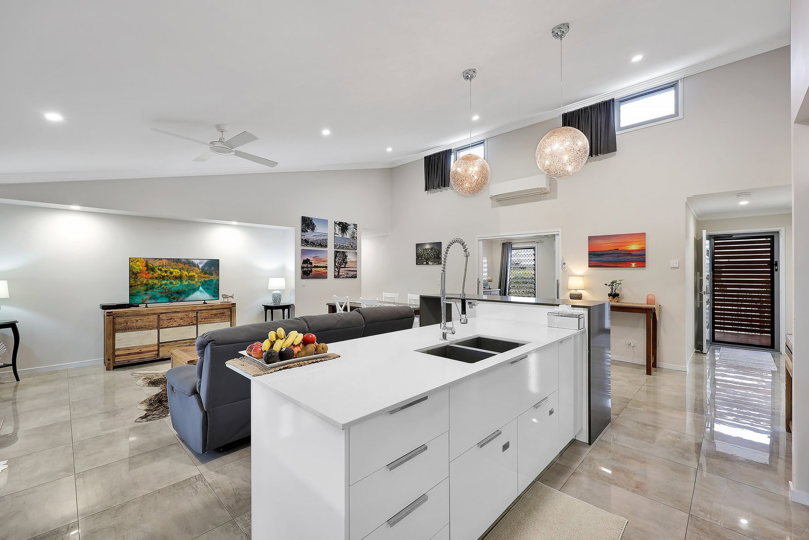 12 Sorrento Drive, Bargara  QLD  4670