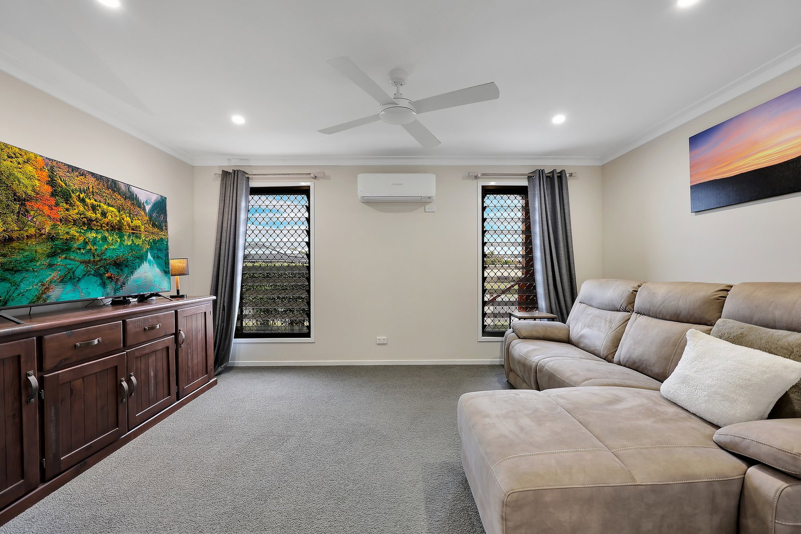 12 Sorrento Drive, Bargara  QLD  4670