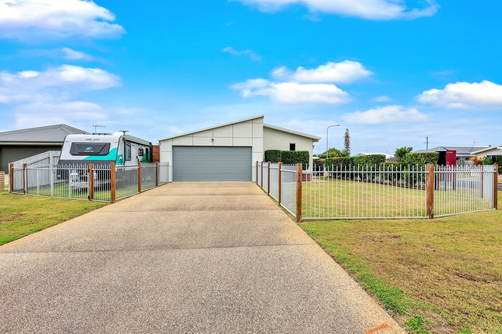 12 Sorrento Drive, Bargara  QLD  4670
