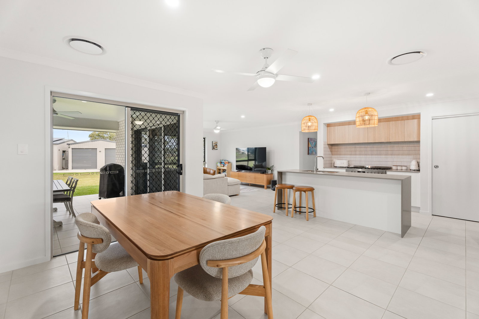 10 Phoenix Way, St Helens  QLD  4650