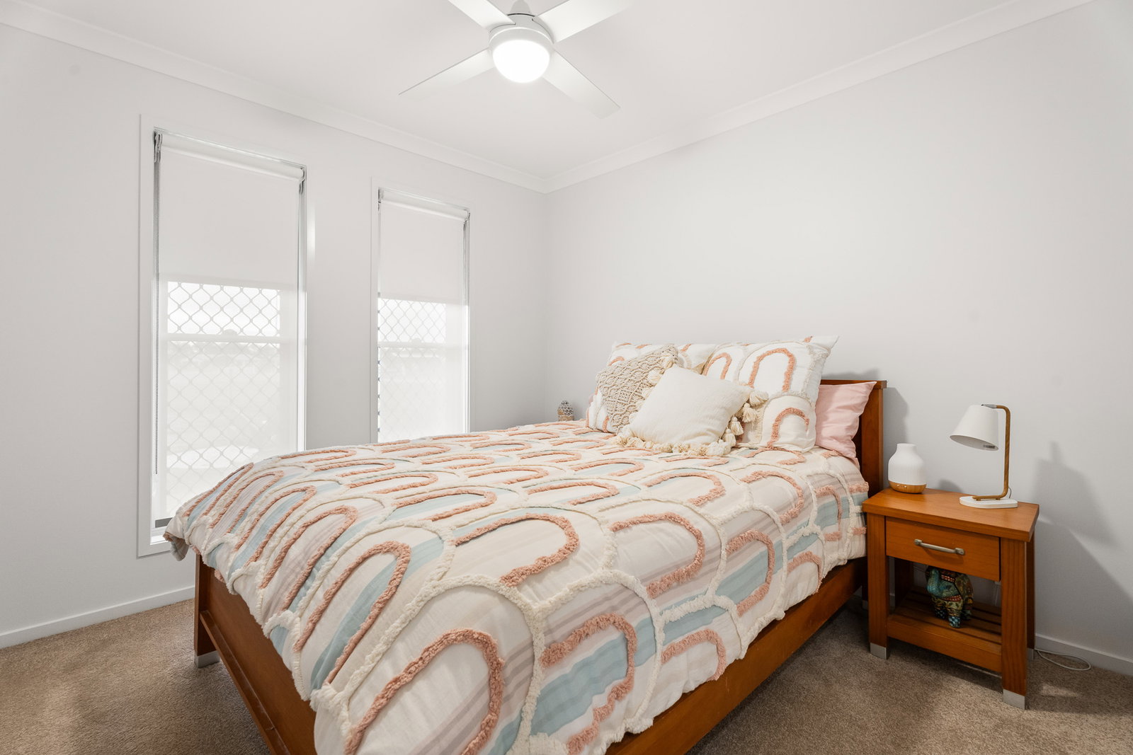 10 Phoenix Way, St Helens  QLD  4650