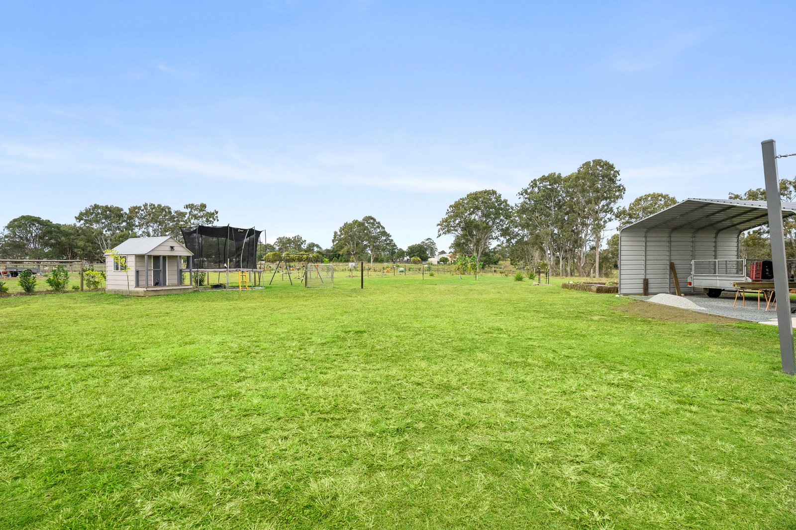 10 Phoenix Way, St Helens  QLD  4650