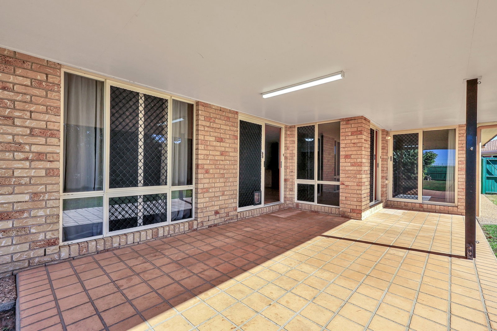 12 Palais Court, Avenell Heights  QLD  4670
