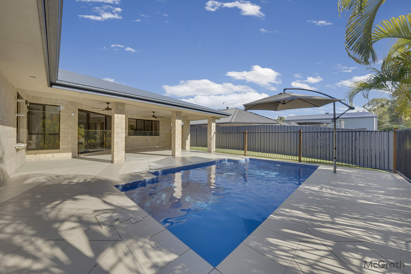 7 Woodland Court, Kirkwood  QLD  4680