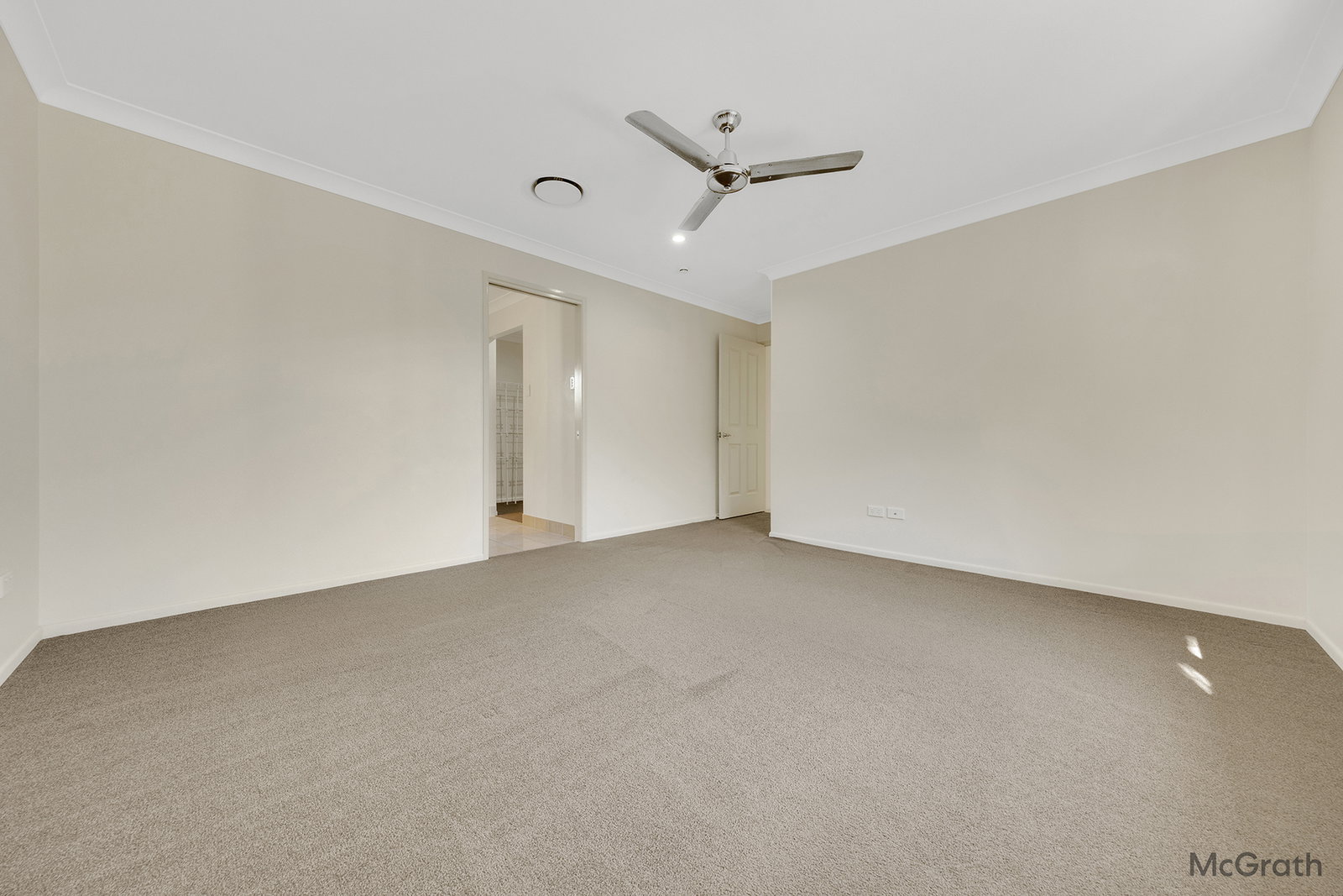 7 Woodland Court, Kirkwood  QLD  4680
