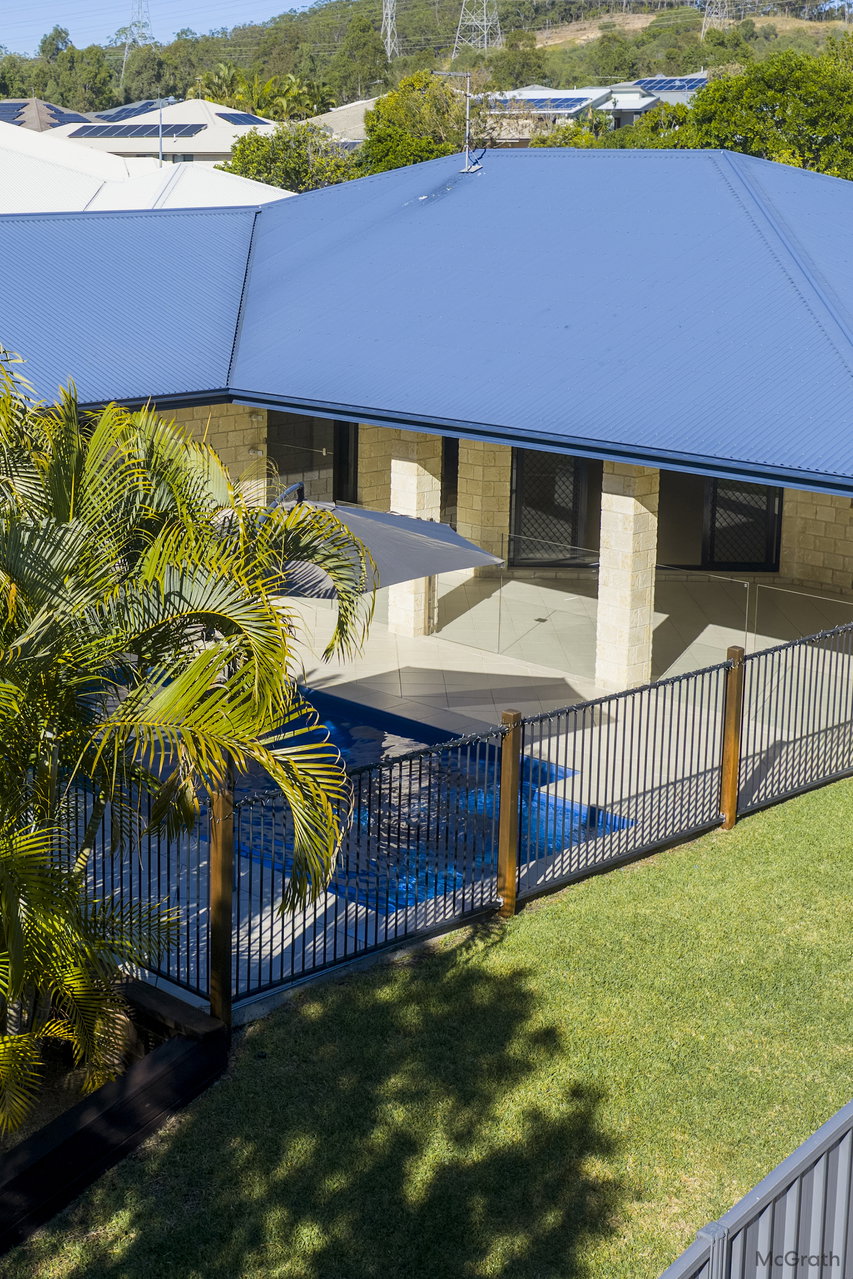 7 Woodland Court, Kirkwood  QLD  4680