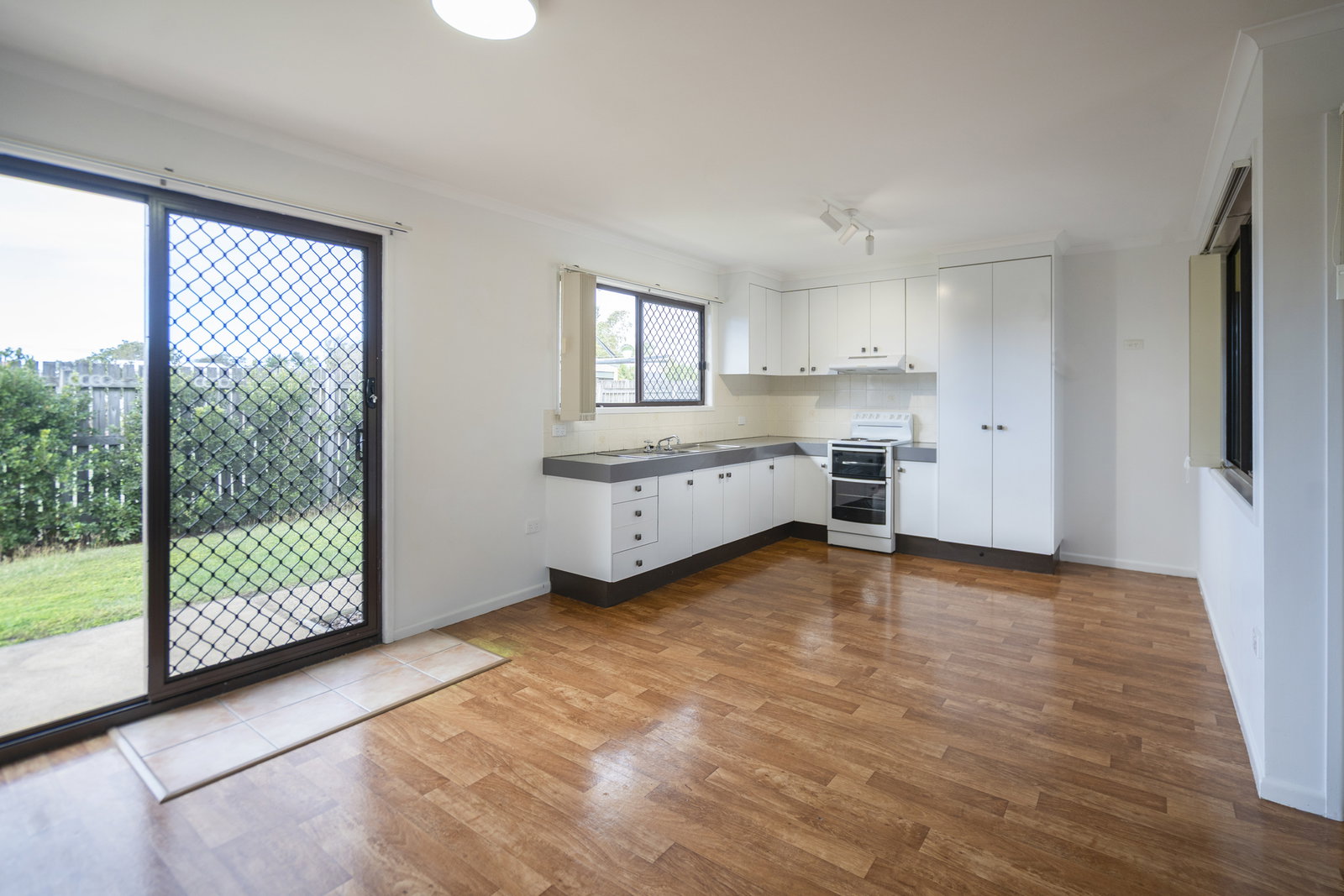 27 Mccavanagh Street, Bargara  QLD  4670