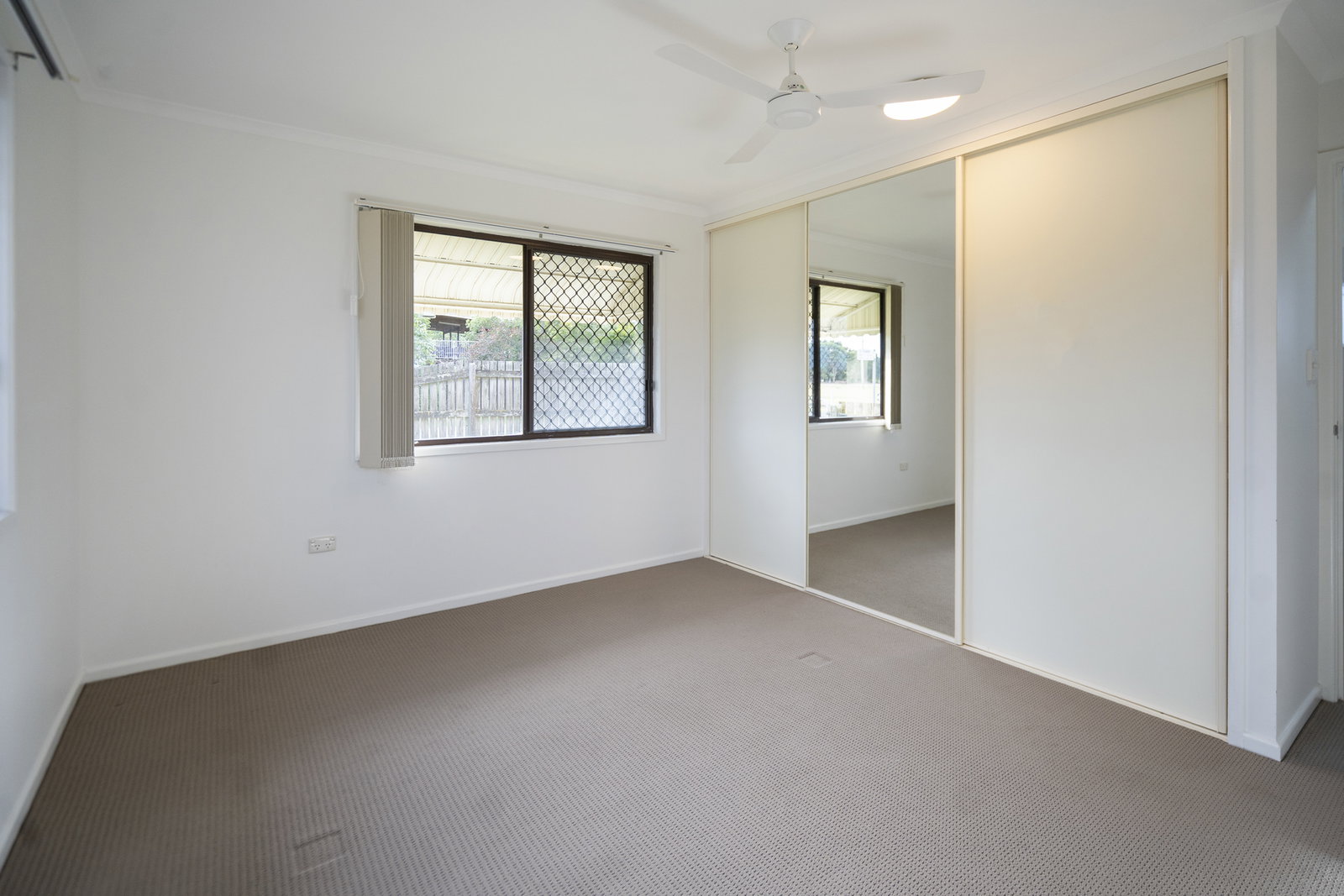 27 Mccavanagh Street, Bargara  QLD  4670