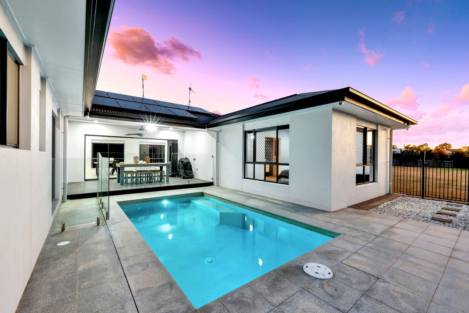 26 Watchbell Street, Innes Park  QLD  4670