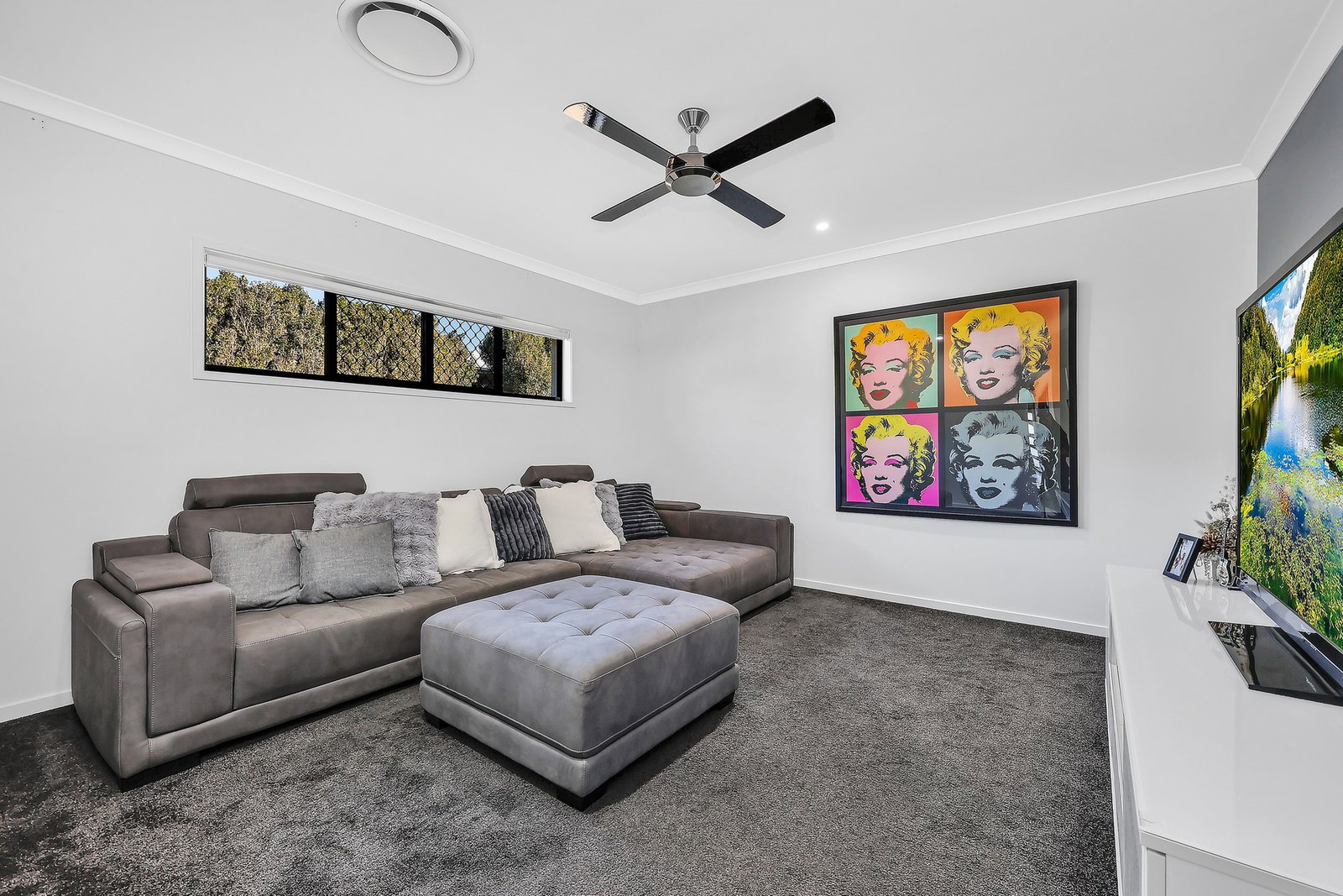 26 Watchbell Street, Innes Park  QLD  4670
