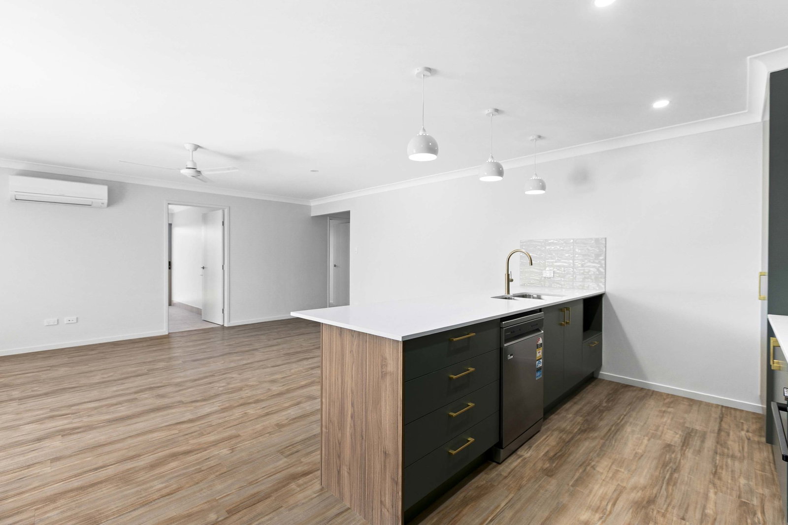 1/6 Tristans Way, Tinana  QLD  4650