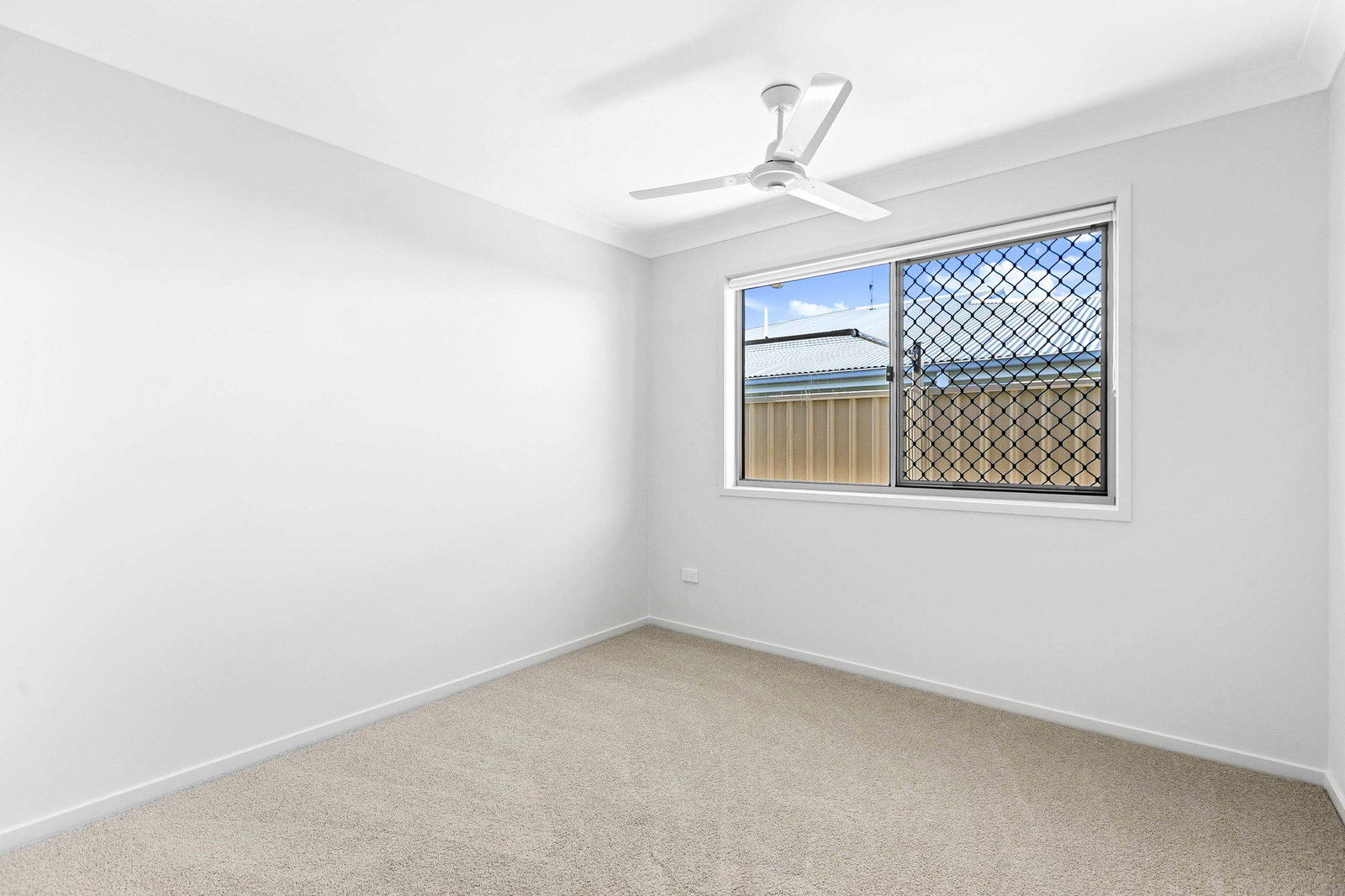1/6 Tristans Way, Tinana  QLD  4650