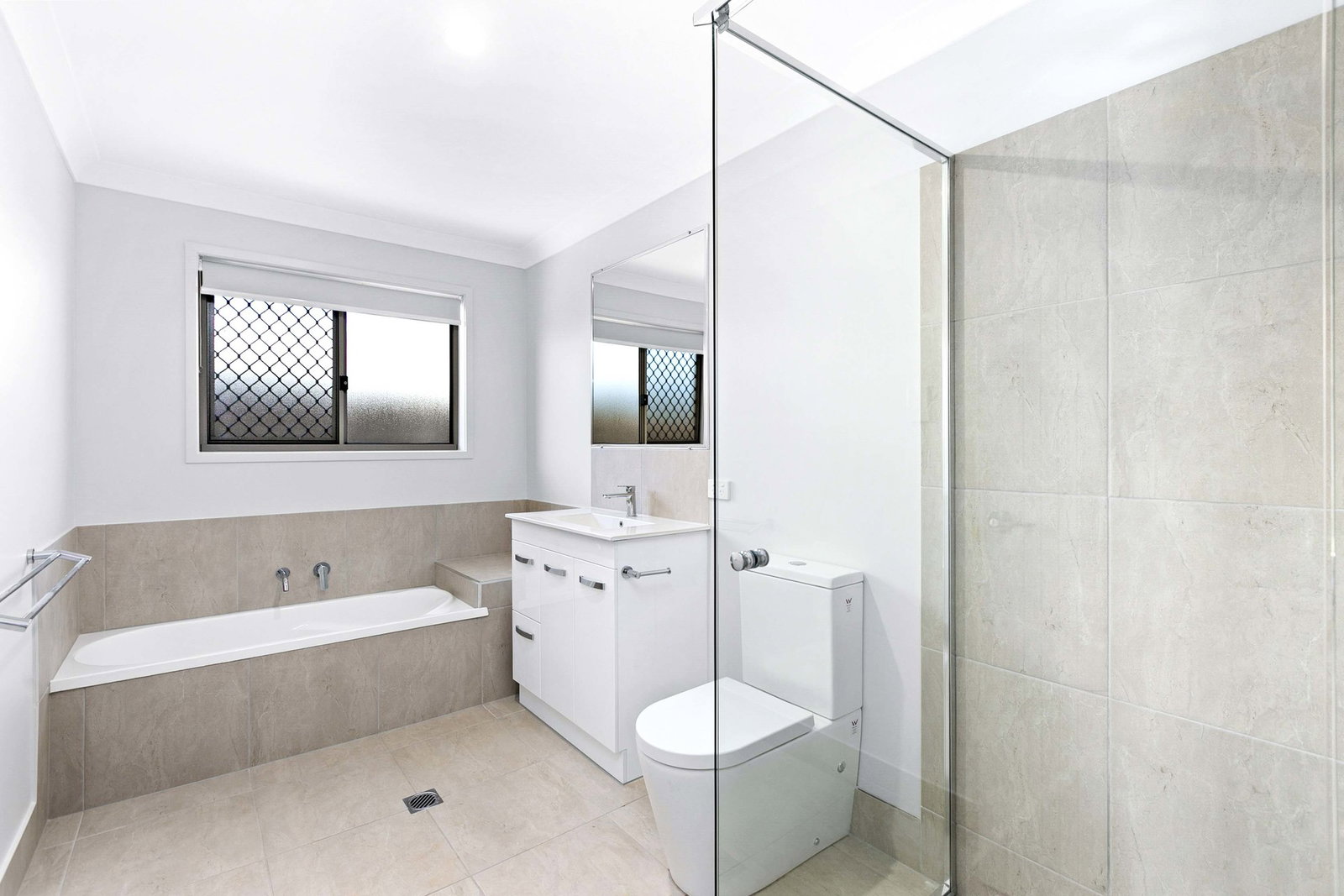 1/6 Tristans Way, Tinana  QLD  4650