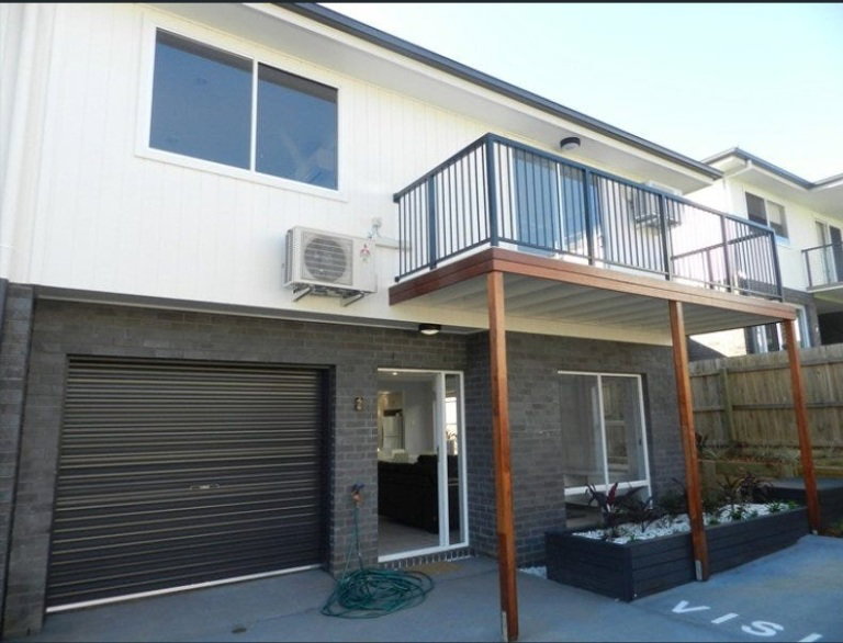 2/36 Scenery Street, West Gladstone  QLD  4680