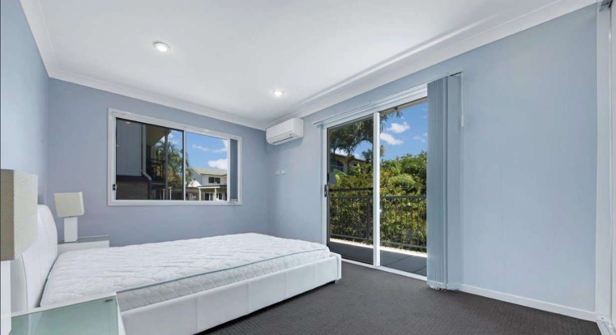 2/36 Scenery Street, West Gladstone  QLD  4680