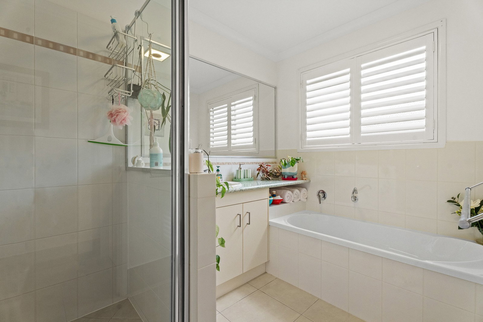 9-11 Jensen Avenue, Maaroom  QLD  4650