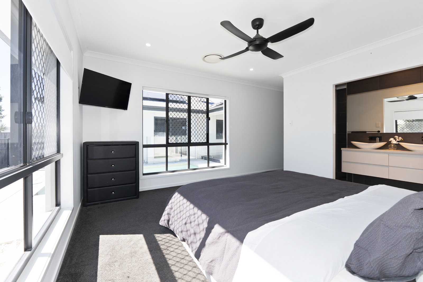 26 Watchbell Street, Innes Park  QLD  4670