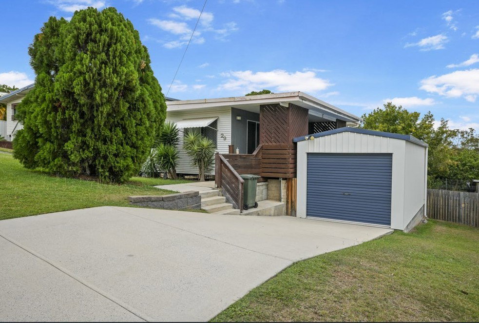 29 Wilson Street, New Auckland  QLD  4680