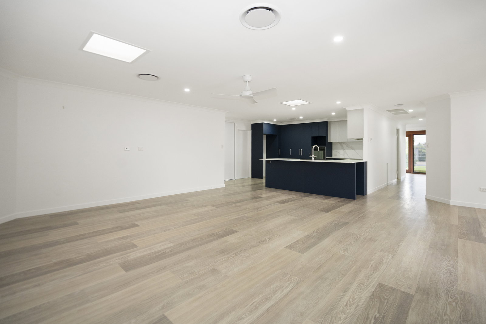 18 Andy Kemp Place, Bargara  QLD  4670