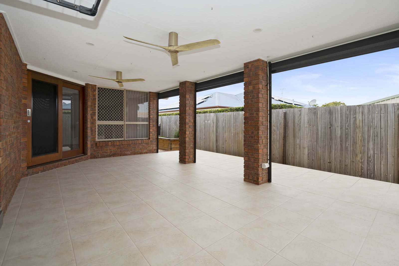 18 Andy Kemp Place, Bargara  QLD  4670