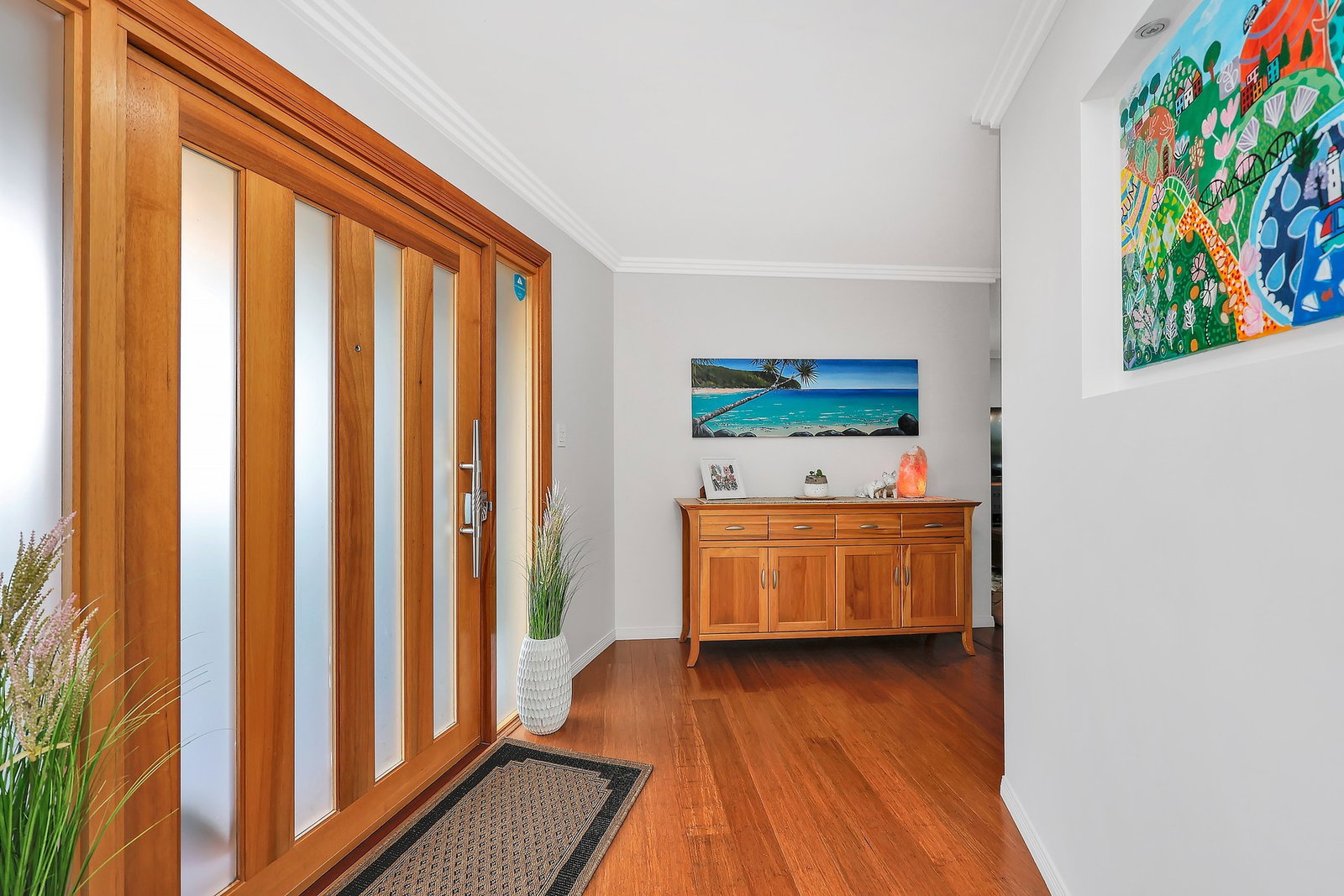 10 Sweetwater Court, Ashfield  QLD  4670