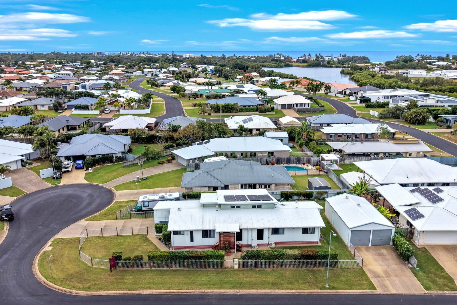 12 Sorrento Drive, Bargara  QLD  4670