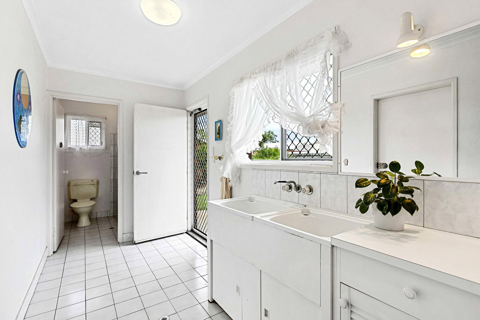 33 Jocelyn Parade, Granville  QLD  4650