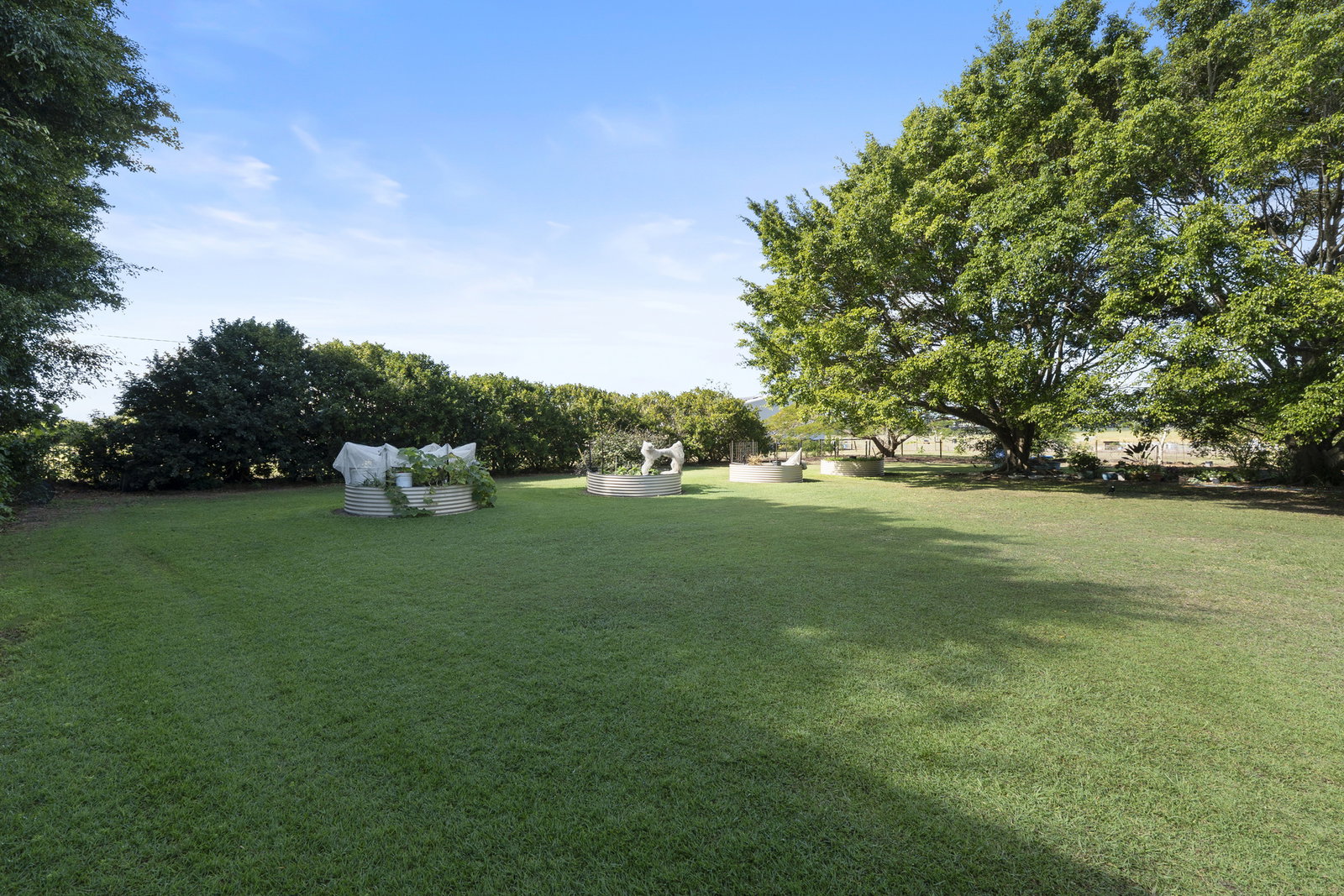 4 Martins Road, Gooburrum  QLD  4670