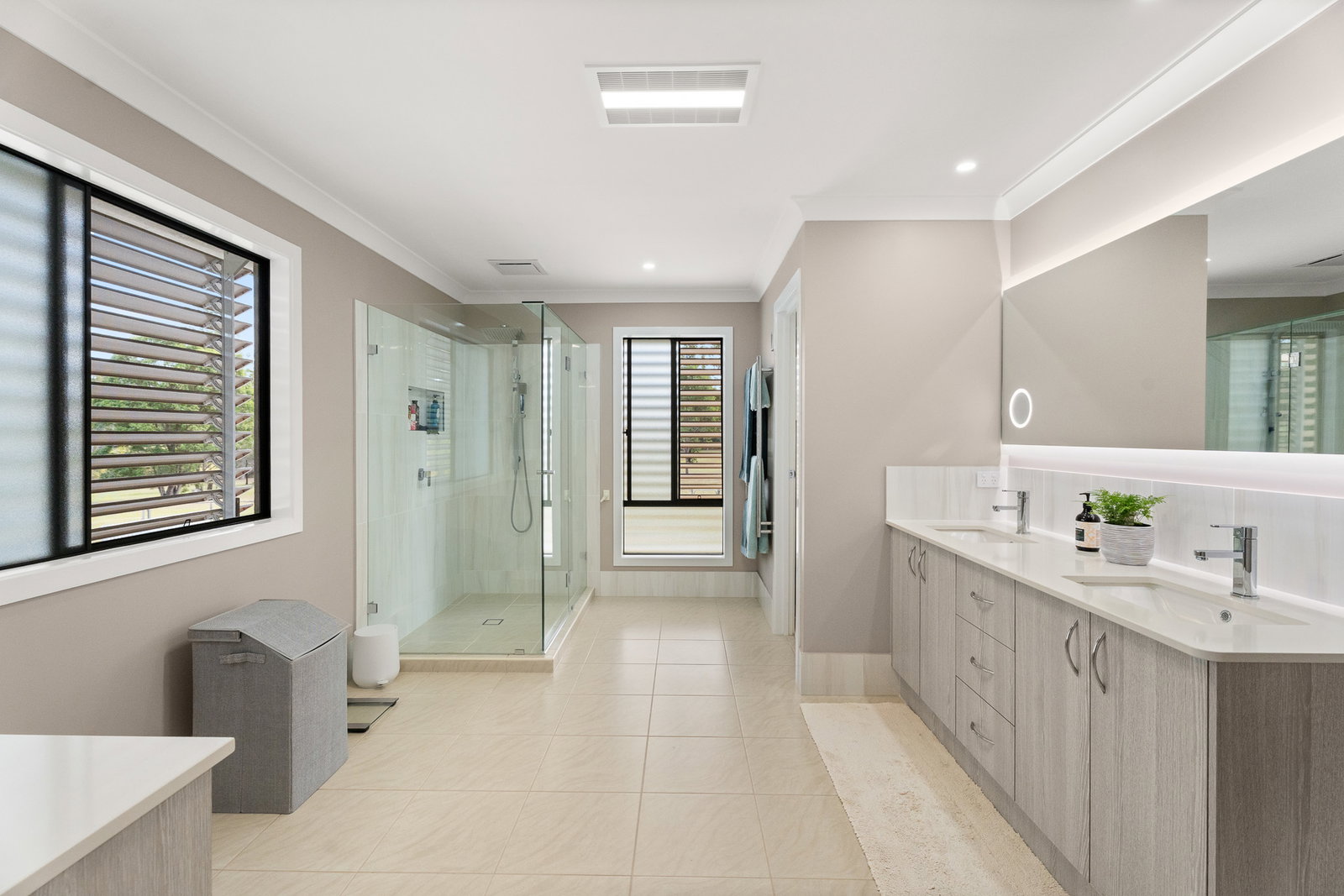 23 Corymbia Court, Dunmora  QLD  4650