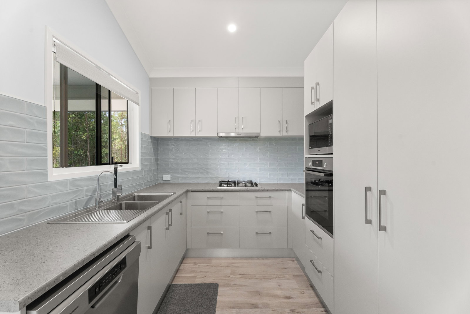 23 Corymbia Court, Dunmora  QLD  4650