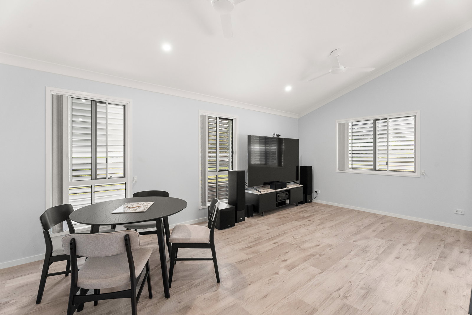 23 Corymbia Court, Dunmora  QLD  4650