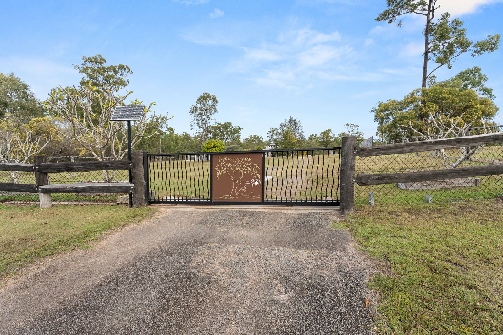 23 Corymbia Court, Dunmora  QLD  4650