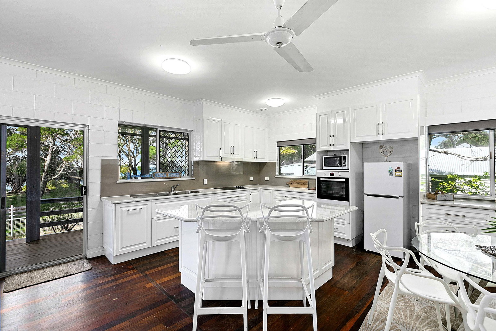 215 Boronia Drive, Poona  QLD  4650