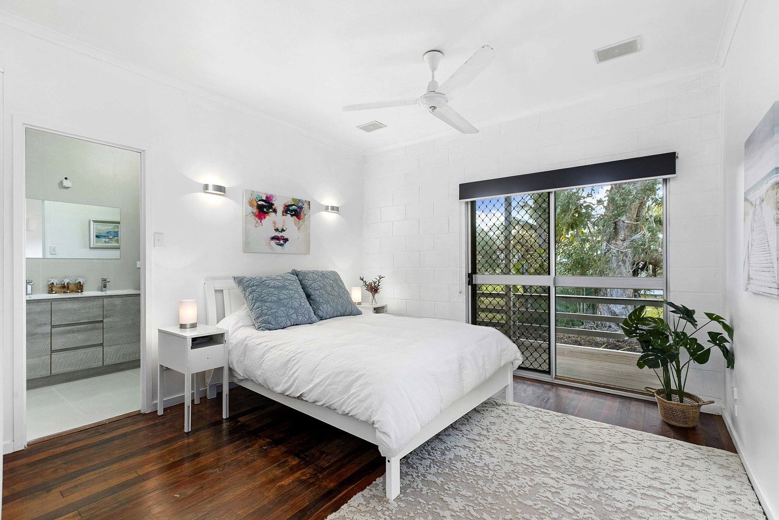 215 Boronia Drive, Poona  QLD  4650
