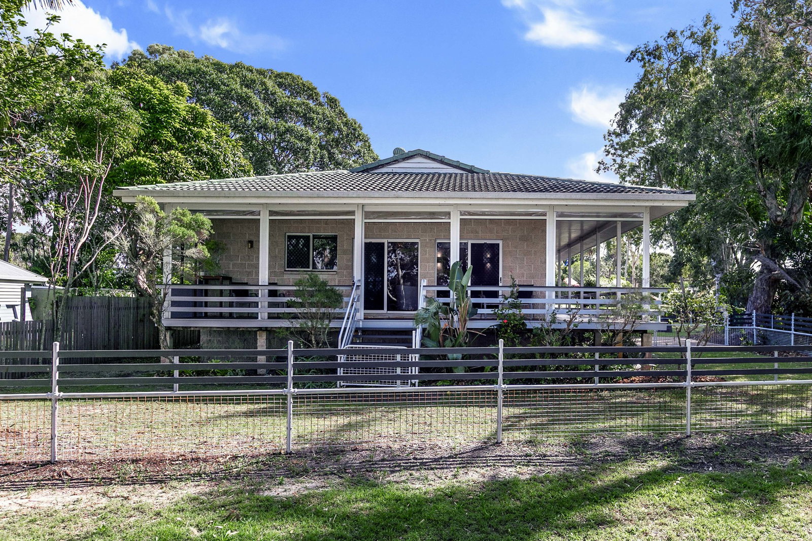 215 Boronia Drive, Poona  QLD  4650