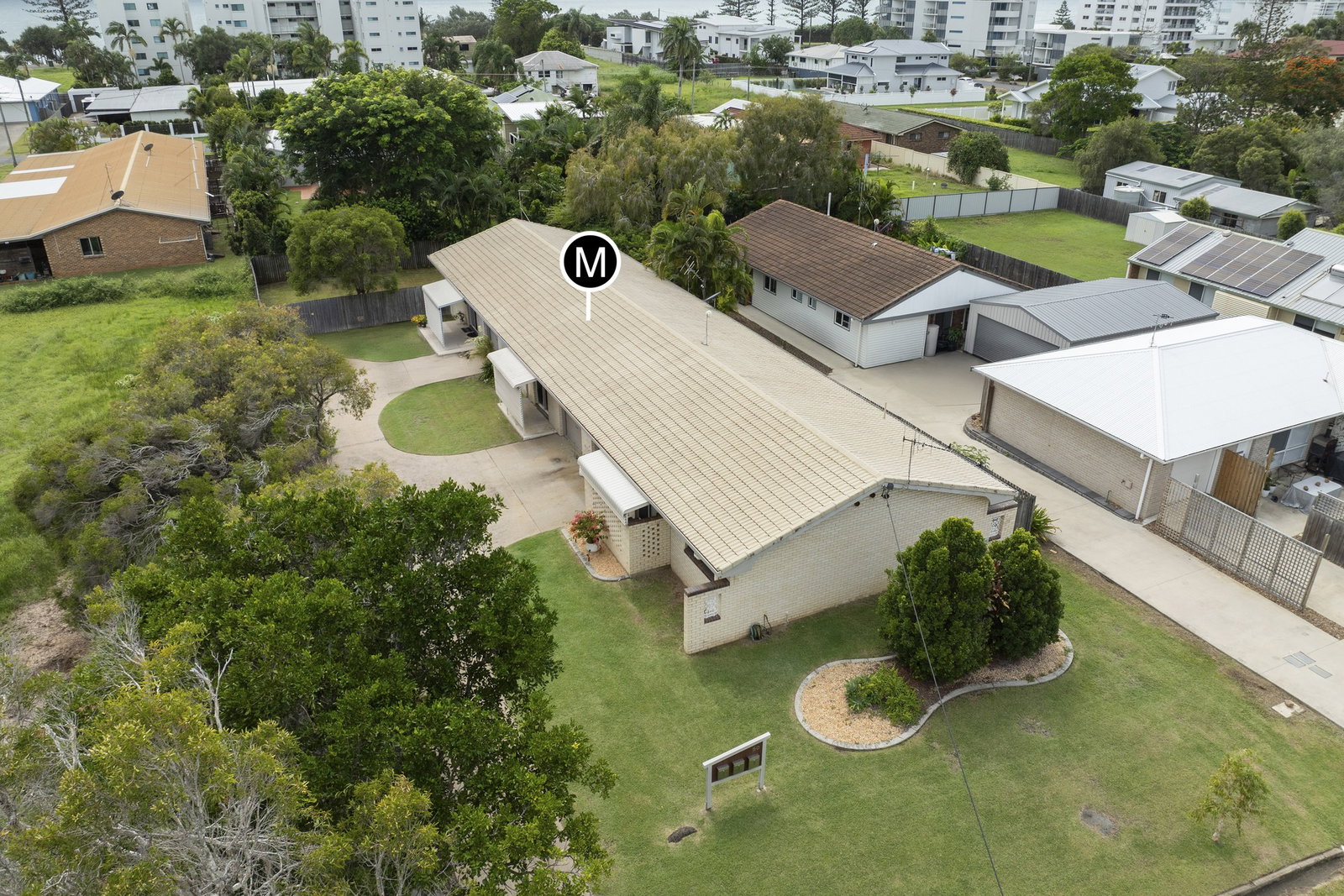 2/50 Holland Street, Bargara  QLD  4670