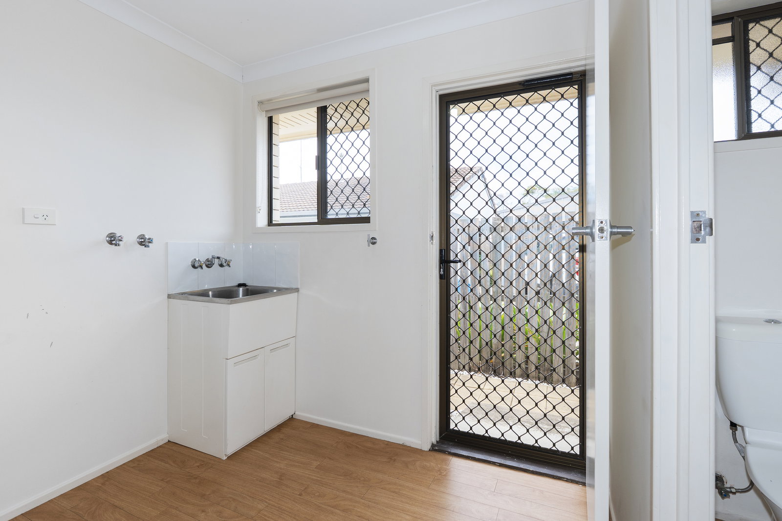 2/50 Holland Street, Bargara  QLD  4670