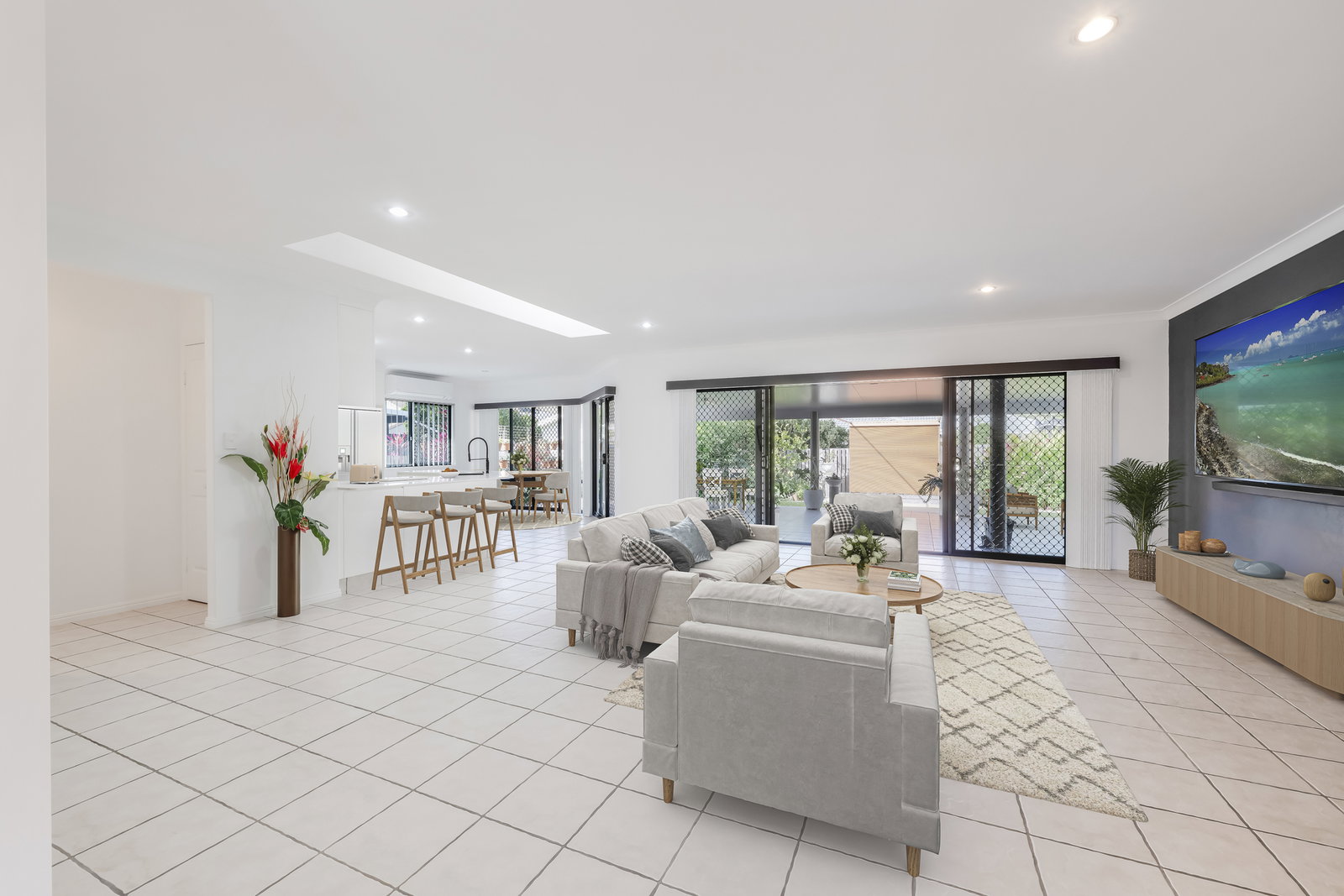 25 Oceanview Street, Bargara  QLD  4670