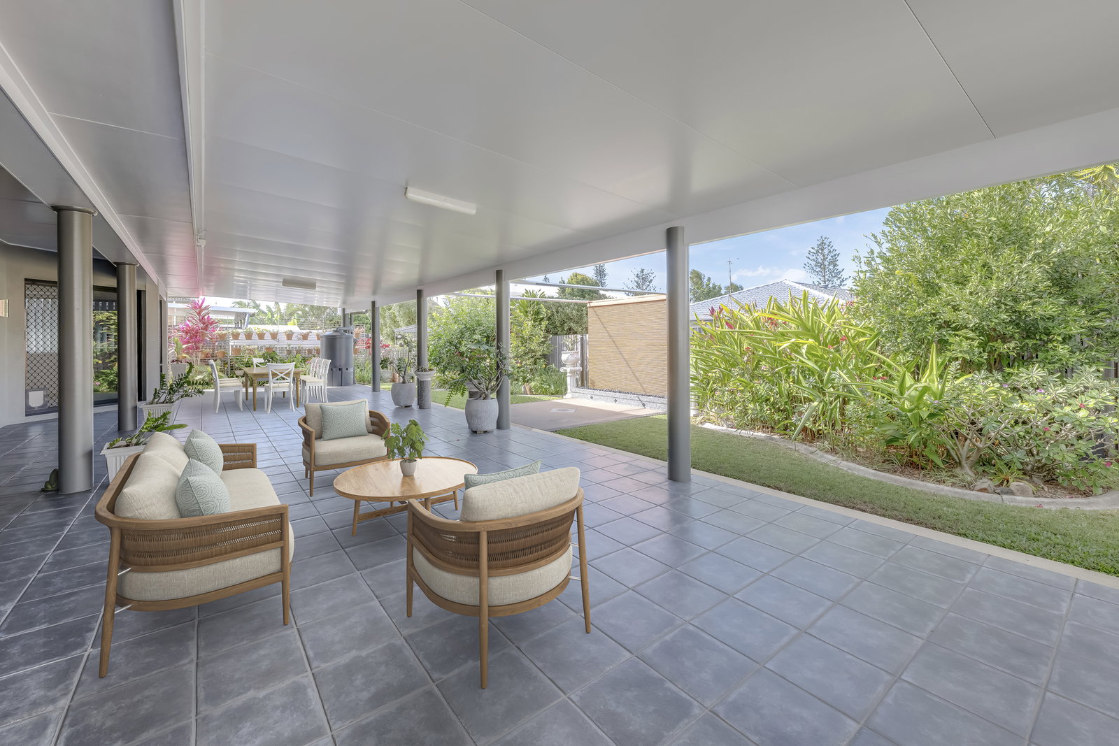 25 Oceanview Street, Bargara  QLD  4670