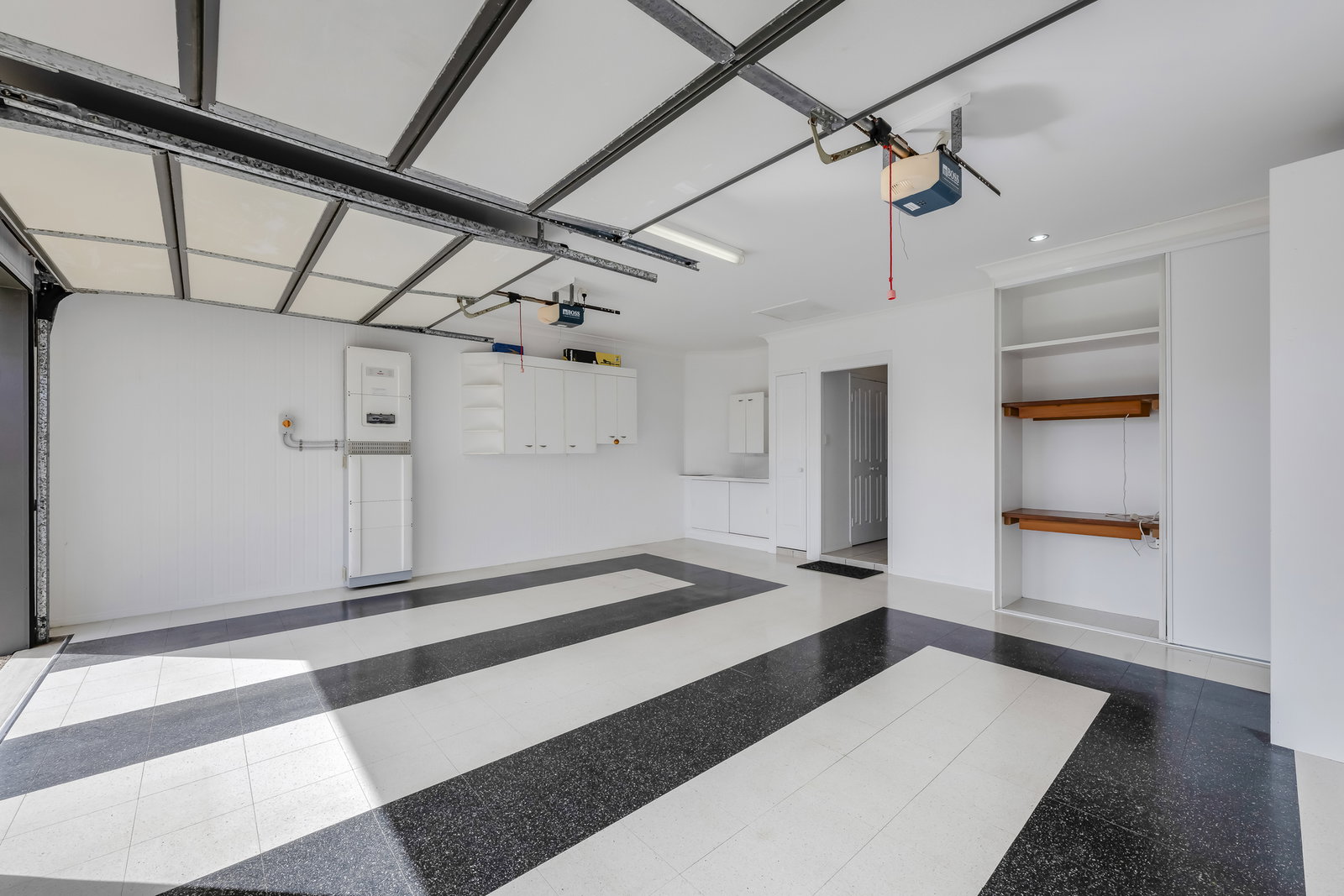 25 Oceanview Street, Bargara  QLD  4670