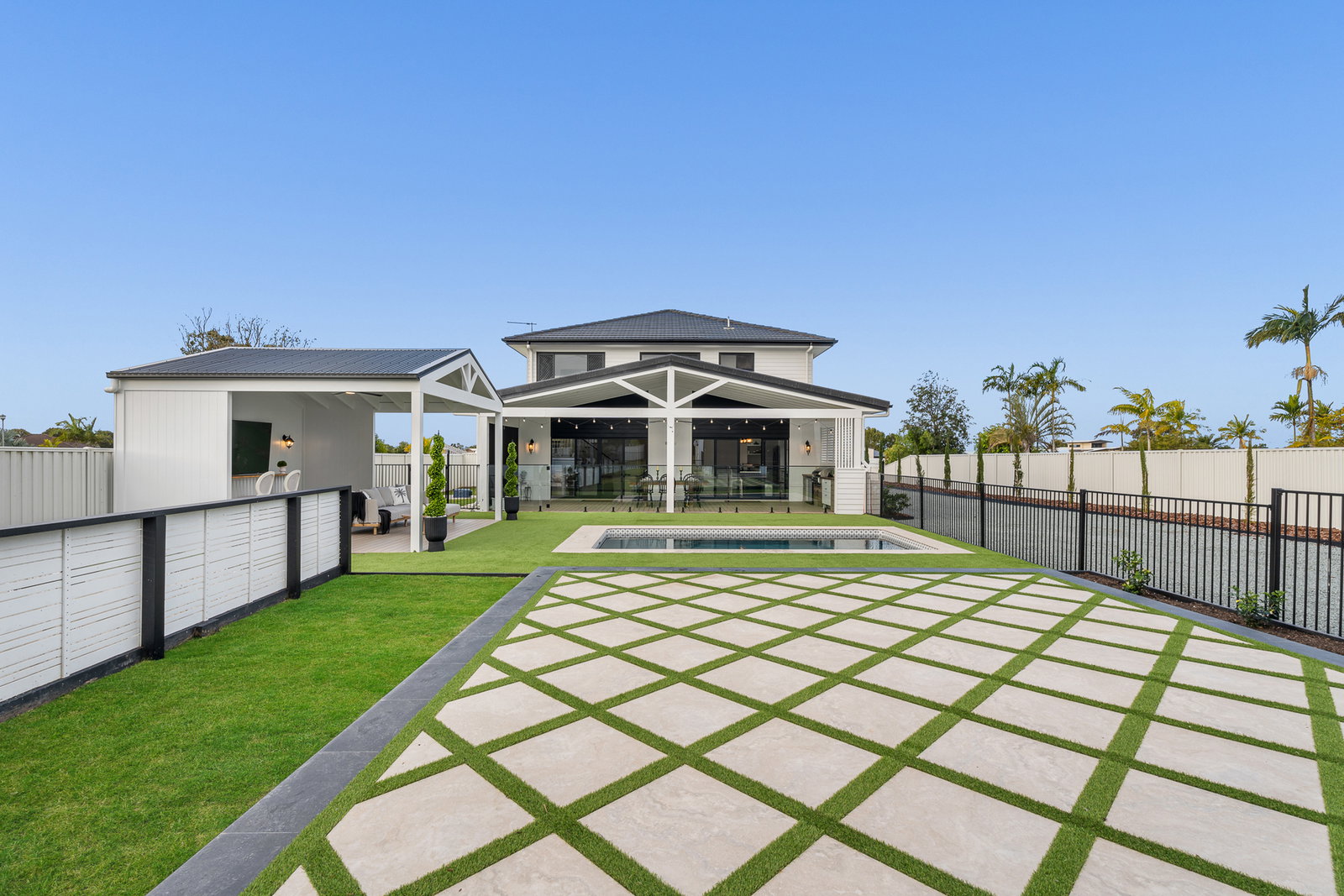 66 Seafarer Drive, River Heads  QLD  4655