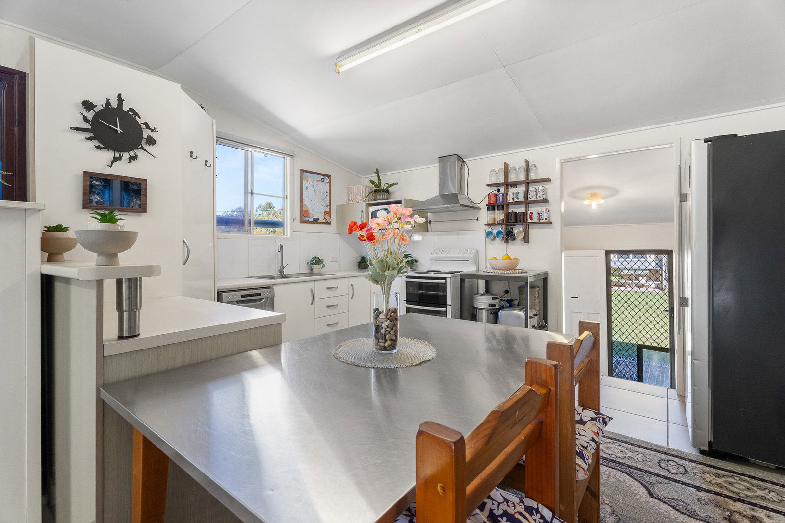 3 Pioneer Drive, Tinnanbar  QLD  4650