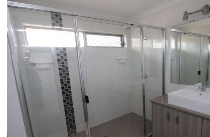 61 Koowin Drive, Kirkwood  QLD  4680