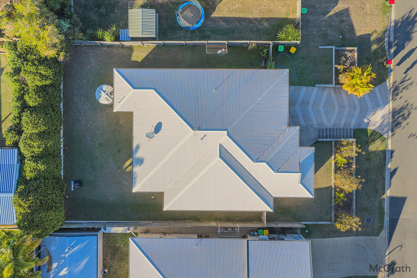 61 Koowin Drive, Kirkwood  QLD  4680