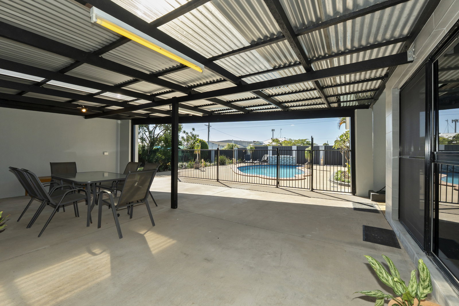 1 Garland Street, Norville  QLD  4670