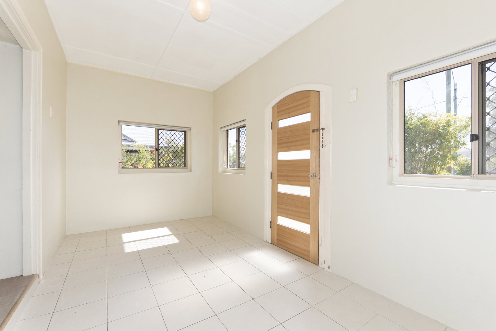 200 Walker Street, Svensson Heights  QLD  4670